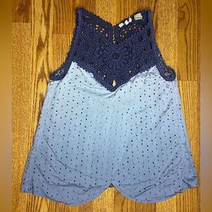 Gimmicks by BKE tank top- beautiful boho knit neckline & back; front wrap